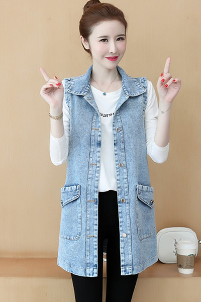 Sieviešu ikdienas gara veste ar pogām un kabatām