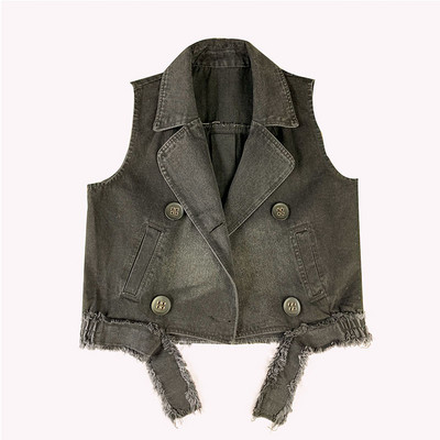 Γυναικείο γιλέκο τζιν με απλικέ μπλε και μαύρο χρώμα