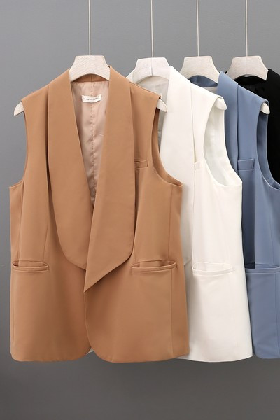 Γυναικείο γιλέκο μοντέρνο με τσέπες σε τρία χρώματα