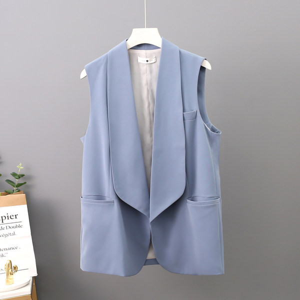 Γυναικείο γιλέκο μοντέρνο με τσέπες σε τρία χρώματα