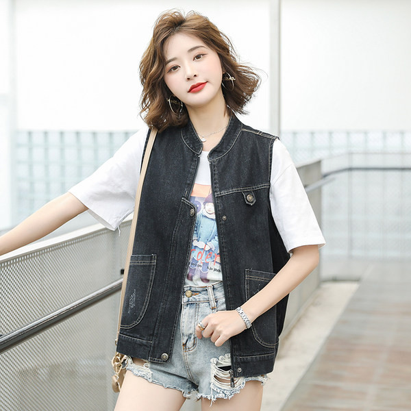 Καθημερινό γιλέκο με τσέπες και κουμπιά