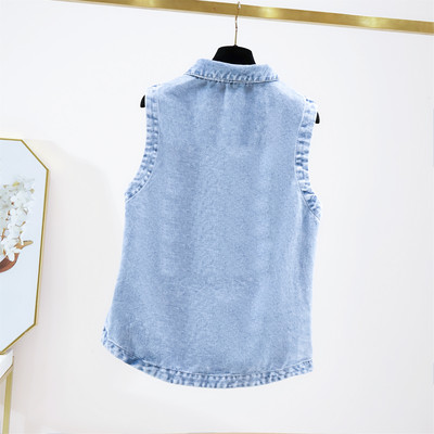 Γυναικείο γιλέκο τζιν με πολύχρωμες εφαρμογές και κέντημα