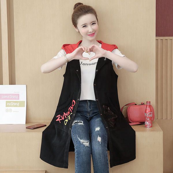 Μακρύ γιλέκο με έγχρωμη εκτύπωση και κουκούλα