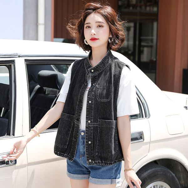 Κοντό φαρδύ τζιν γιλέκο με μεγάλες τσέπες