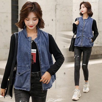 Γυναικείο γιλέκο τζιν με τσέπες και φερμουάρ