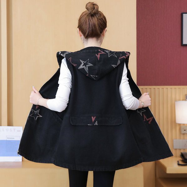 Γυναικείο καθημερινό μαύρο γιλέκο με κουκούλα και φερμουάρ