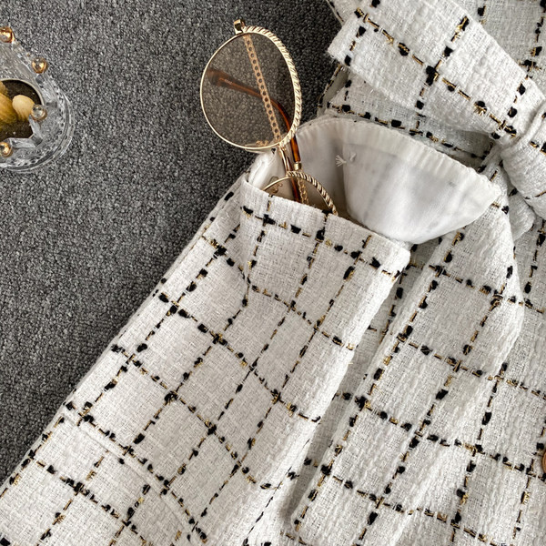 Γυναικείο καρό γιλέκο με ζώνη στη μέση