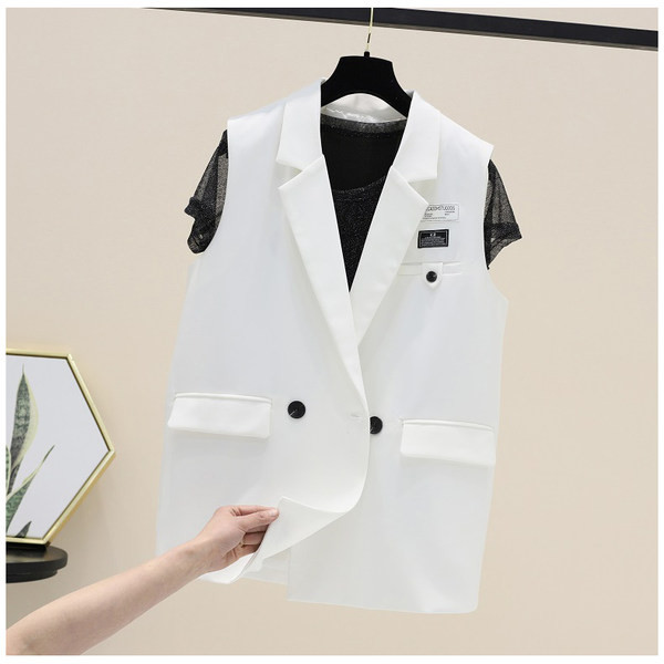 Moderan ženski prsluk s gumbima