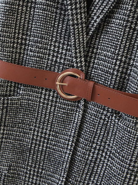 Dnevni karirani prsluk s remenom