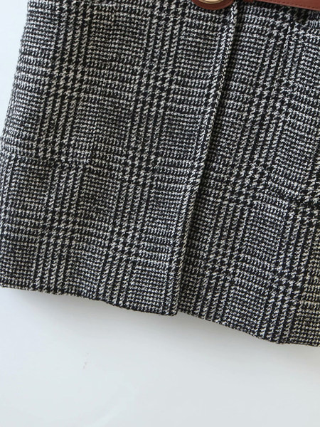 Dnevni karirani prsluk s remenom