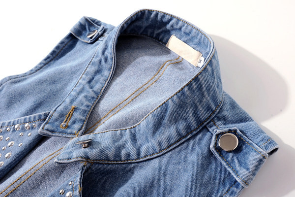 Γυναικείο γιλέκο τζιν με τρουξ και ελαστικό