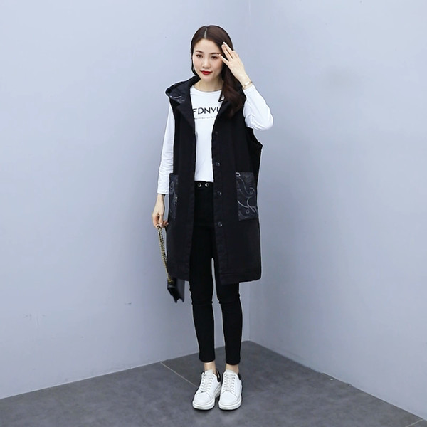 Ženski dugi prsluk s kapuljačom i gumbima