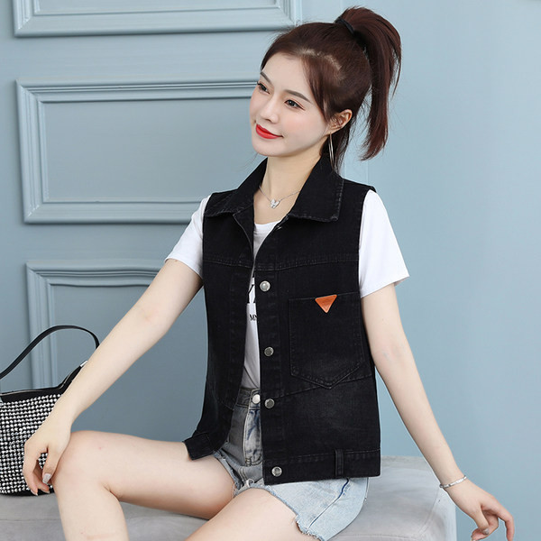 Ženski casual prsluk s gumbima i džepom