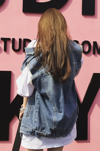 Γιλέκο μακρύ τζιν με κουμπιά και τσέπες για γυναίκες