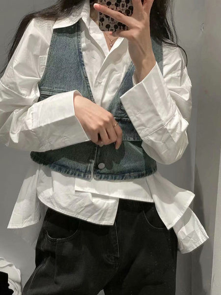 Κοντό γιλέκο τζιν με λαιμόκοψη