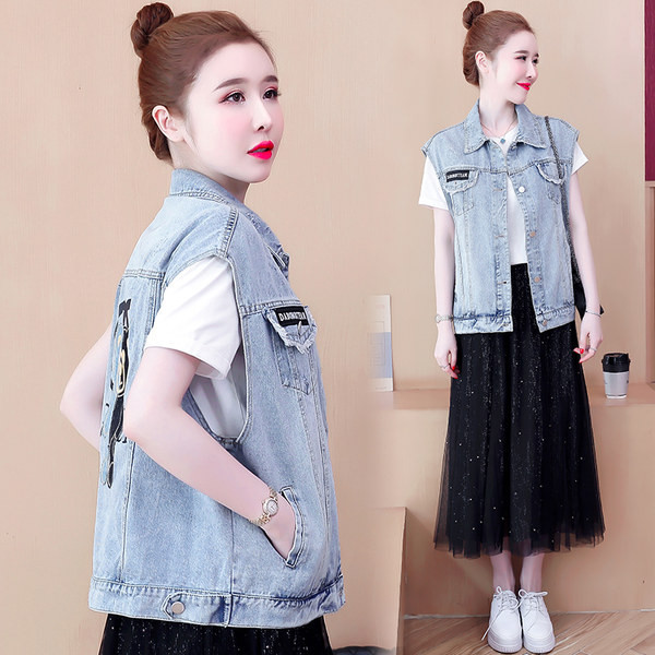 Ležerni traper ženski prsluk s gumbima u plavoj boji