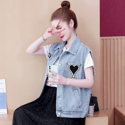 Ženski traper prsluk s aplikacijom i klasičnim ovratnikom