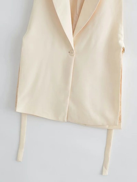 Γιλέκο μοντέρνο γυναικείο  με σχισμές και κορδόνια