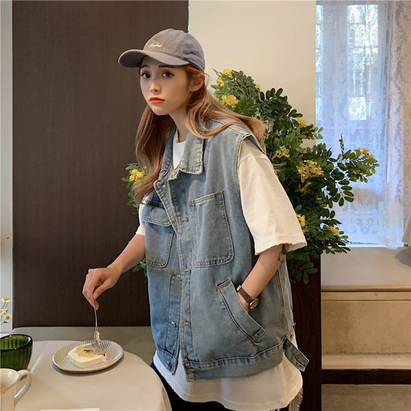 Γυναικείο γιλέκο casual με τσέπες - φαρδύ μοντέλο