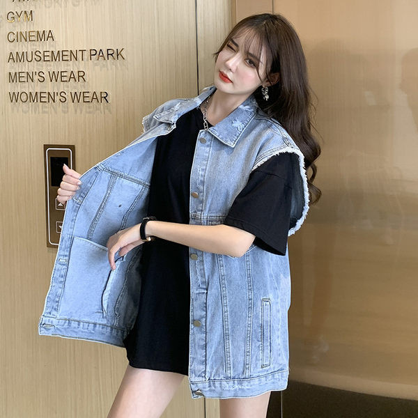 Γυναικείο τζιν γιλέκο με σκισμένα σχέδια και κουμπιά