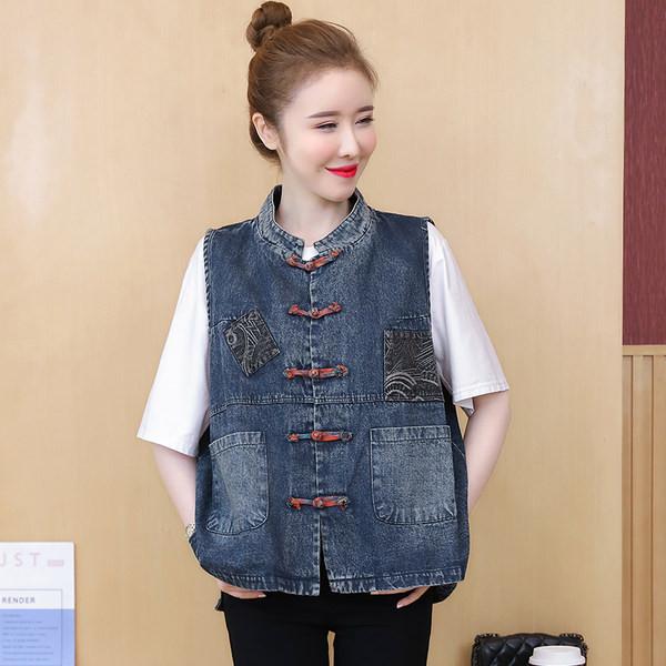 Sieviešu džinsa veste-retro stilā ar kabatām