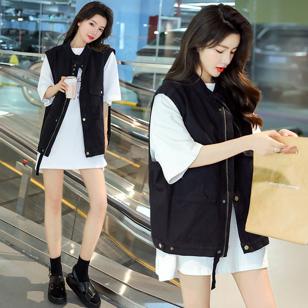 Ženski casual prsluk sa žutim gumbima