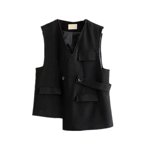 Kratki asimetrični prsluk s gumbima