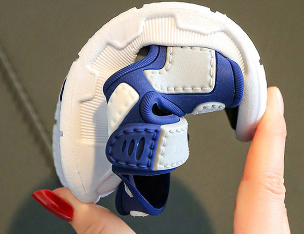 Παιδικά σανδάλια με velcro για αγόρια