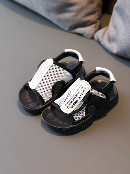 Dječje sandale na čičak i plastičnu kopču