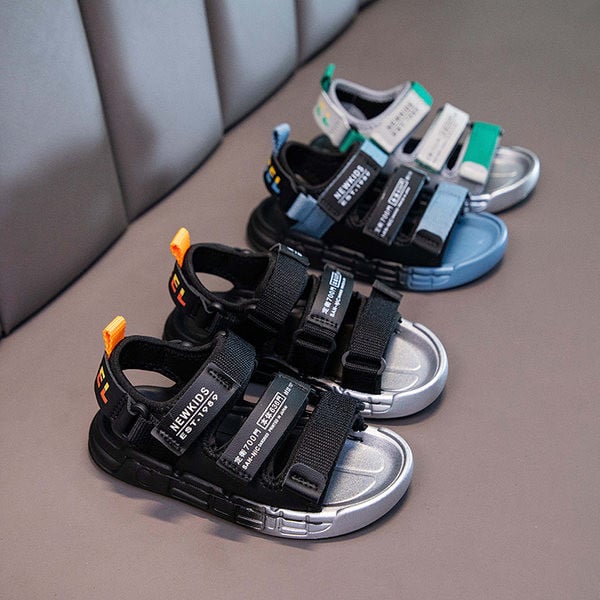 Ležerne ljetne sandale na čičak