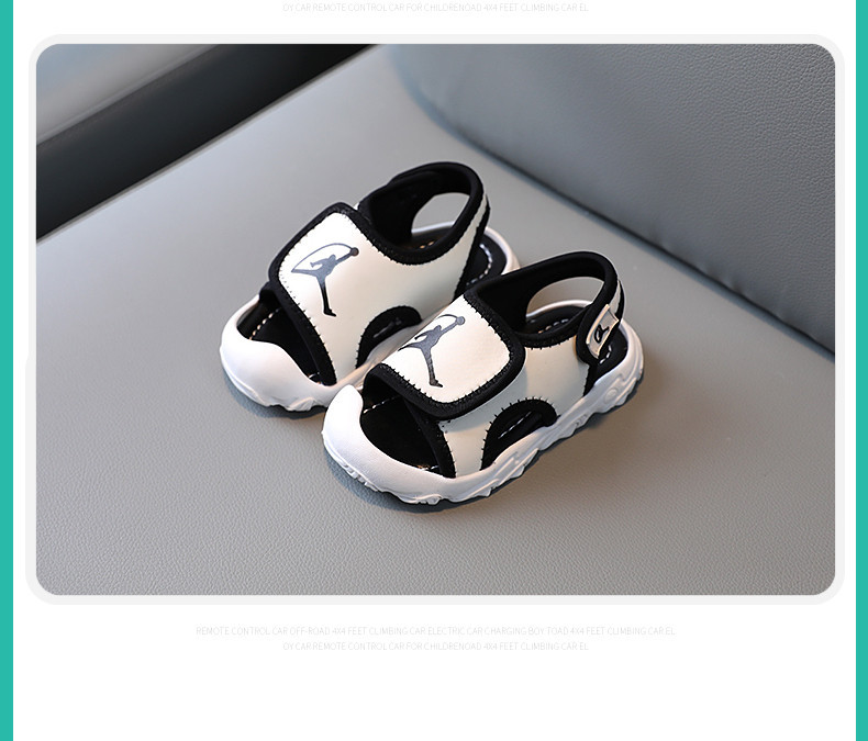 Trijų spalvų vaikiškos basutės su lipdukais ir aplikacijomis