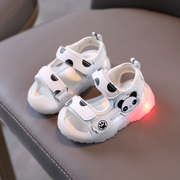 Jauns bērnu gaismas sandaļu modelis ar dekorāciju un velcro aizdari