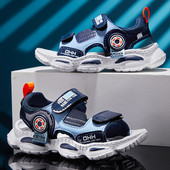 Ležerne dječje sandale s naljepnicama za dječake