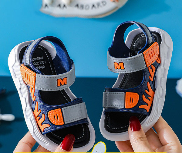 Laste sandaalid poistele - takjapaelaga