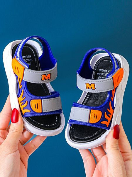 Dječje sandale sa zakrpama i ravnim potplatom - za dječake