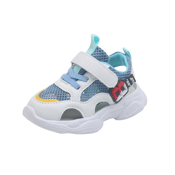 Novi model dječjih sandala tipa tenisica od prozračne tkanine