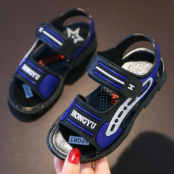 Poistele sobivad laste sandaalid