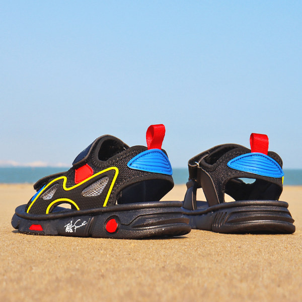 Novi model ljetnih sandala za dječake