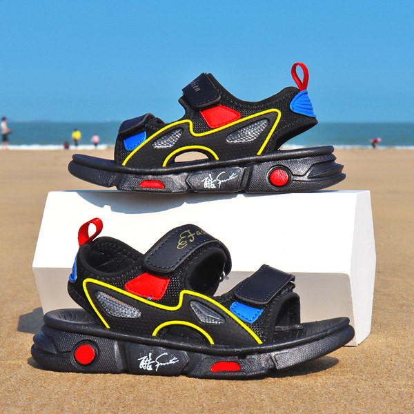 Novi model ljetnih sandala za dječake