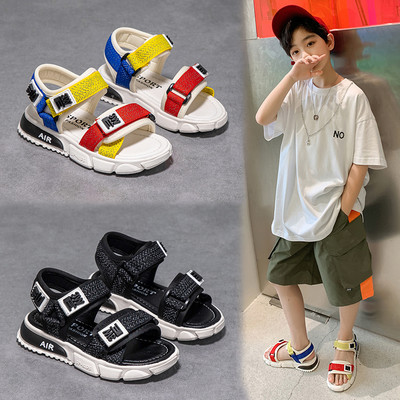 Dječje ležerne sandale u crno-bijeloj boji