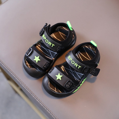 Udobne sandale za dječake s čičak kopčanjem i natpisima