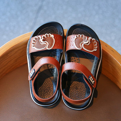 Dječje kožne sandale s ravnim potplatom i zakrpama