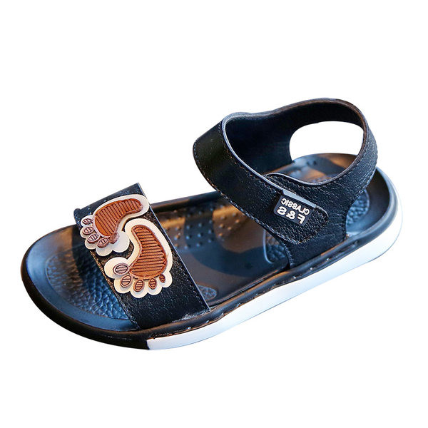 Dječje kožne sandale s ravnim potplatom i zakrpama