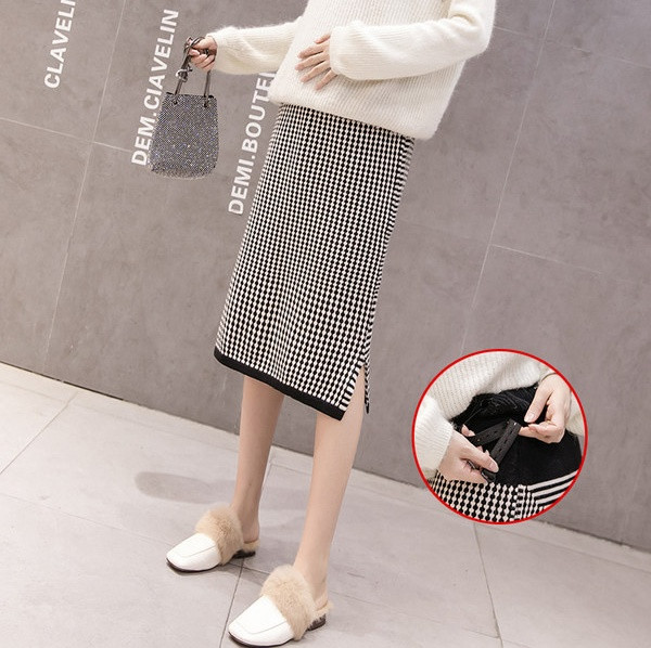 Κομψή γυναικεία ευθεία φούστα με καρό μοντέλο για έγκυες γυναίκες