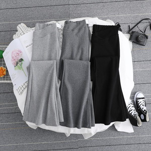 Γυναικείο αθλητικό παντελόνι απλό μοντέλο για έγκυες γυναίκες