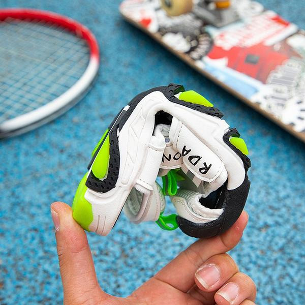 Dječje mrežaste sandale sa naljepnicom i natpisima