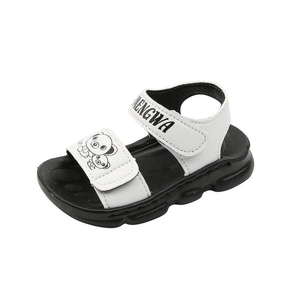 Dječje sandale od eko kože sa zakrpama i ravnim đonom