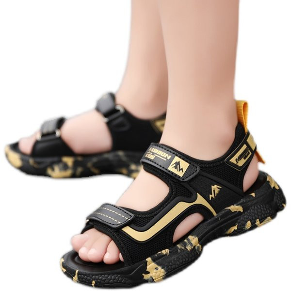 Novi model ljetnih sandala od eko kože i tekstila