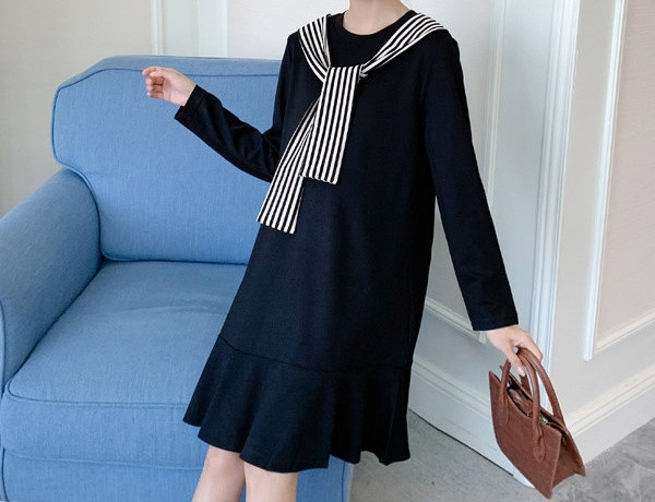 Elegantna ženska haljina s dugim rukavima i ovalnim izrezom za trudnice