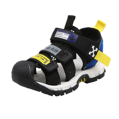 Sportinės ir laisvalaikio basutės berniukams su lipdukais